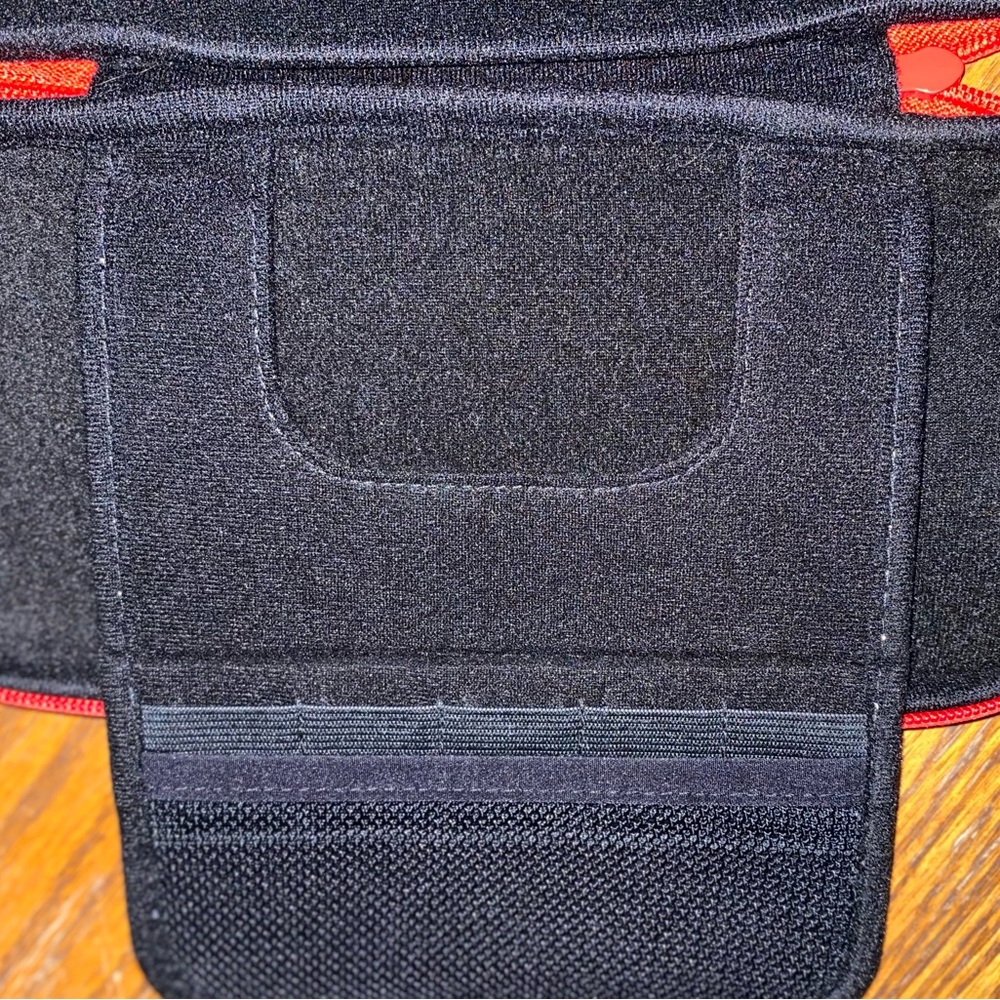 Nintendo Switch Case, Red - Picture 4 of 4